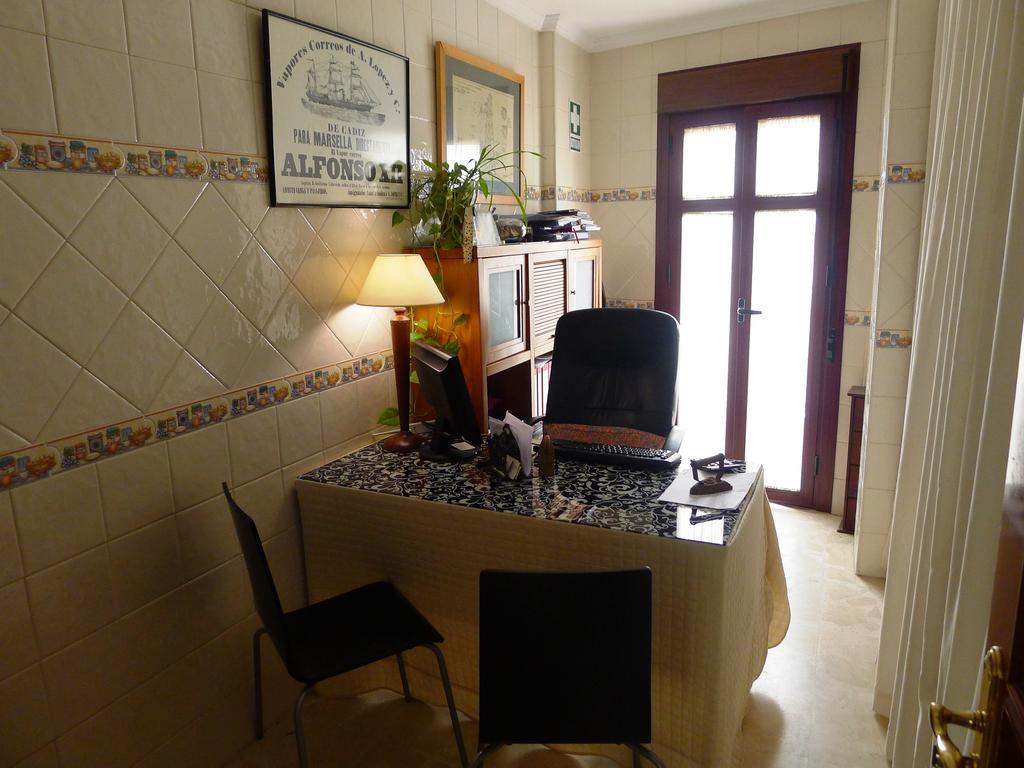 Hostel Conil Conil De La Frontera Extérieur photo